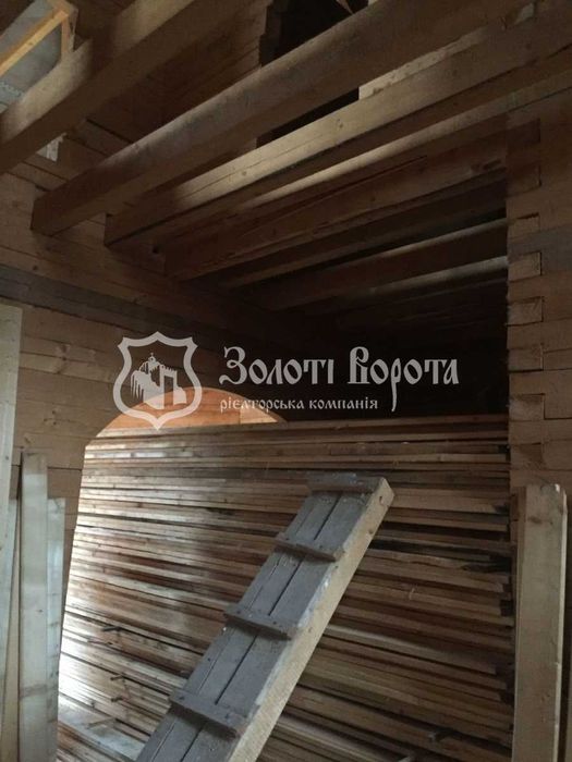 Будинок, 2 пов. Без ремонту. с. Хотів, Обухівський район