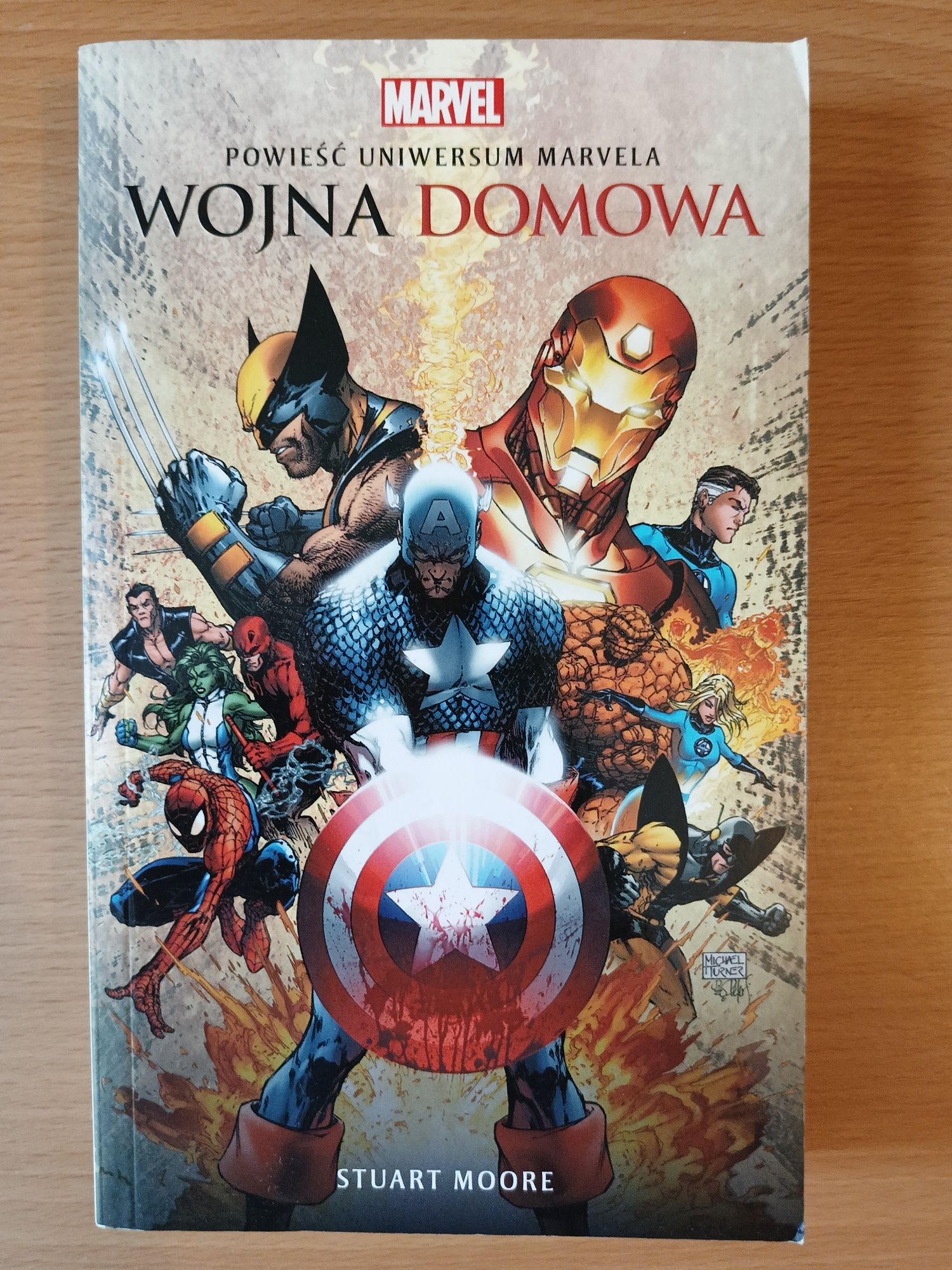 Książka Marvel Wojna domowa.