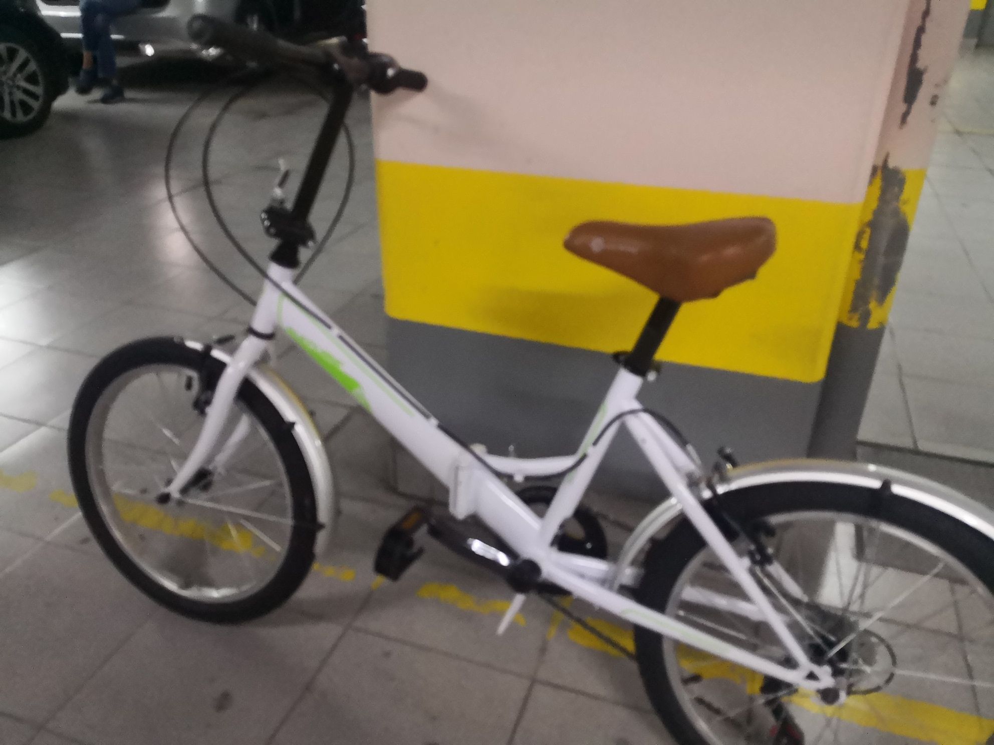 Bicicleta Dobrável  Eleven Nature  Branca- Nova