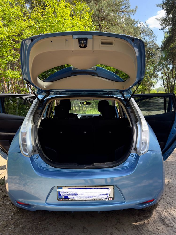 Nissan Leaf 2014