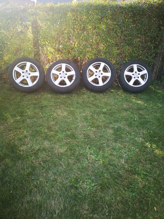 Koła zimowe 205 55 R16 Bridgestone Blizzak