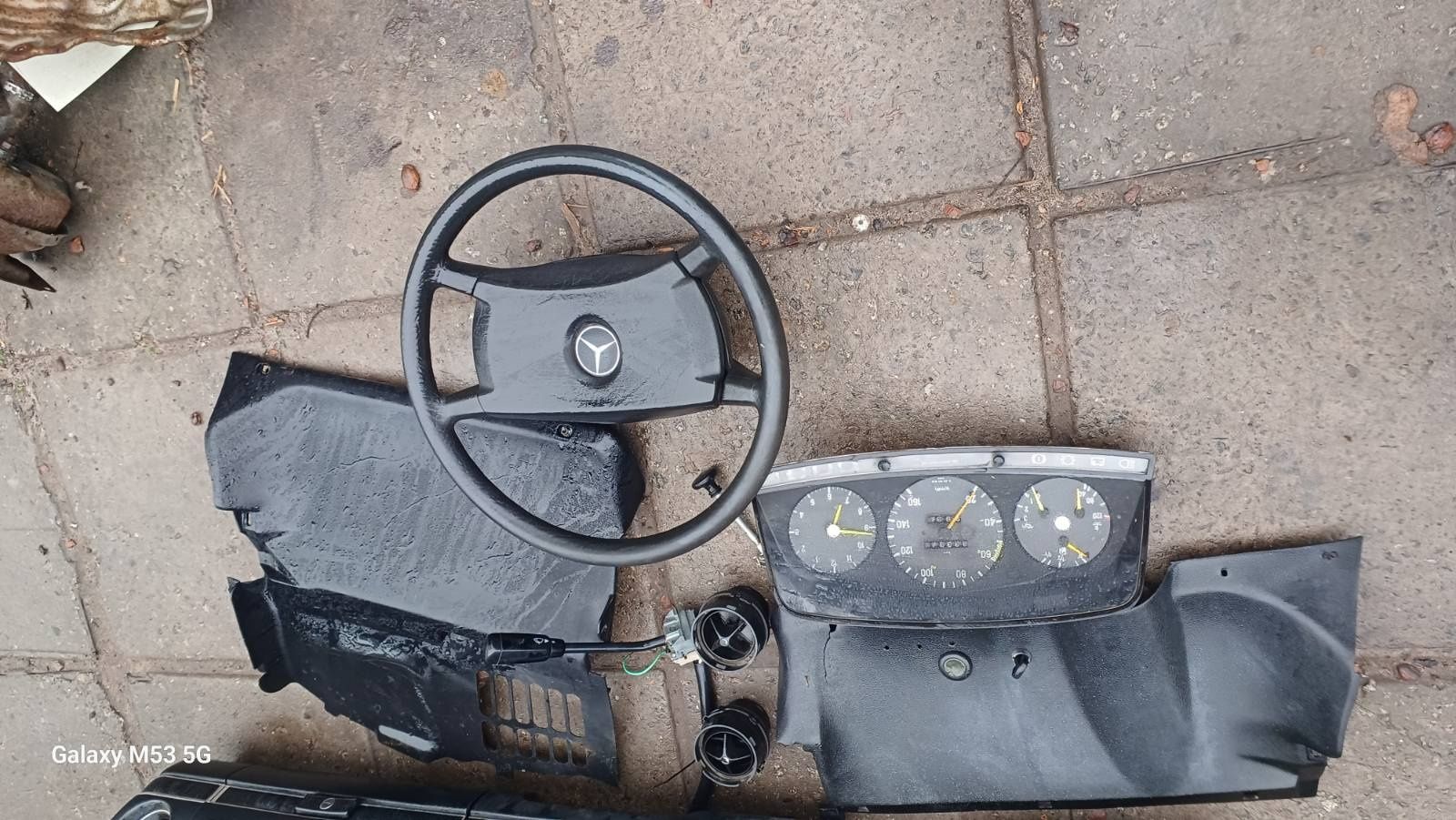 Торпеда панель торпедо карты мерседес 123 MERCEDES
