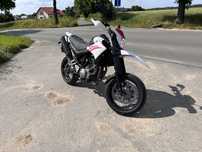 Yamaha XT660X supermoto