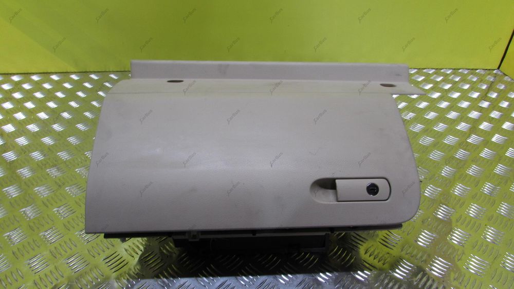 Бардачок Volkswagen Touareg NF речовий ящик  Салон Туарег НФ розборка