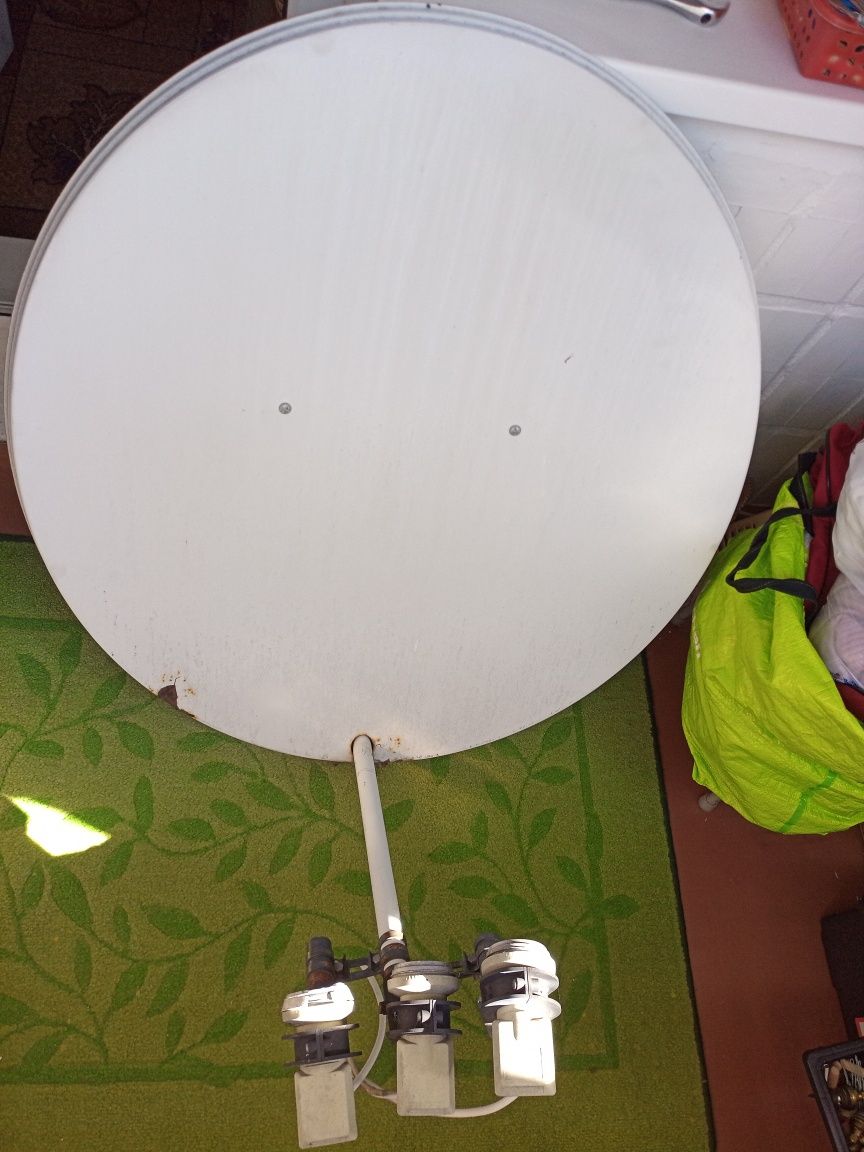 Спутниковая антенна с тюнером