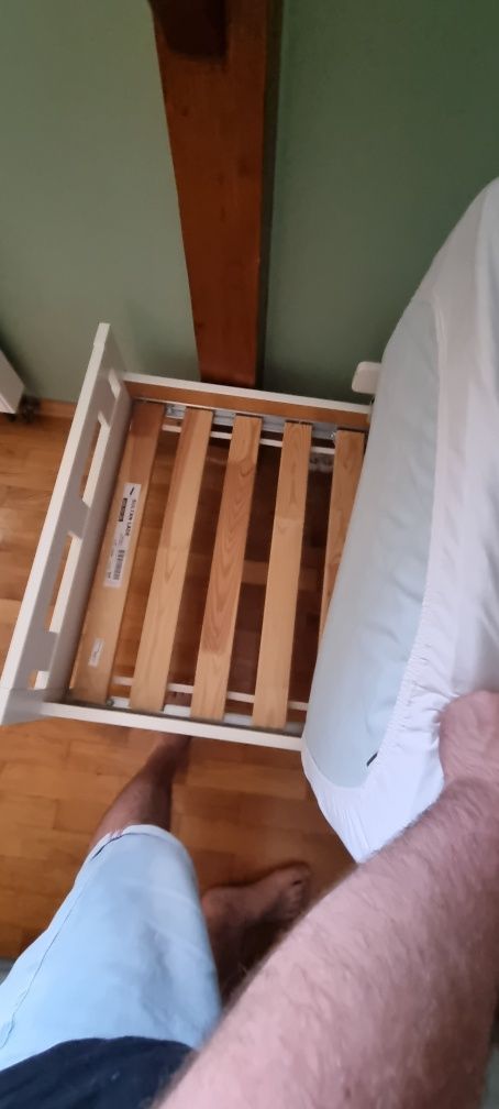 Łóżko Ikea KRITTER z materacem dla dzieci. Stan idealny