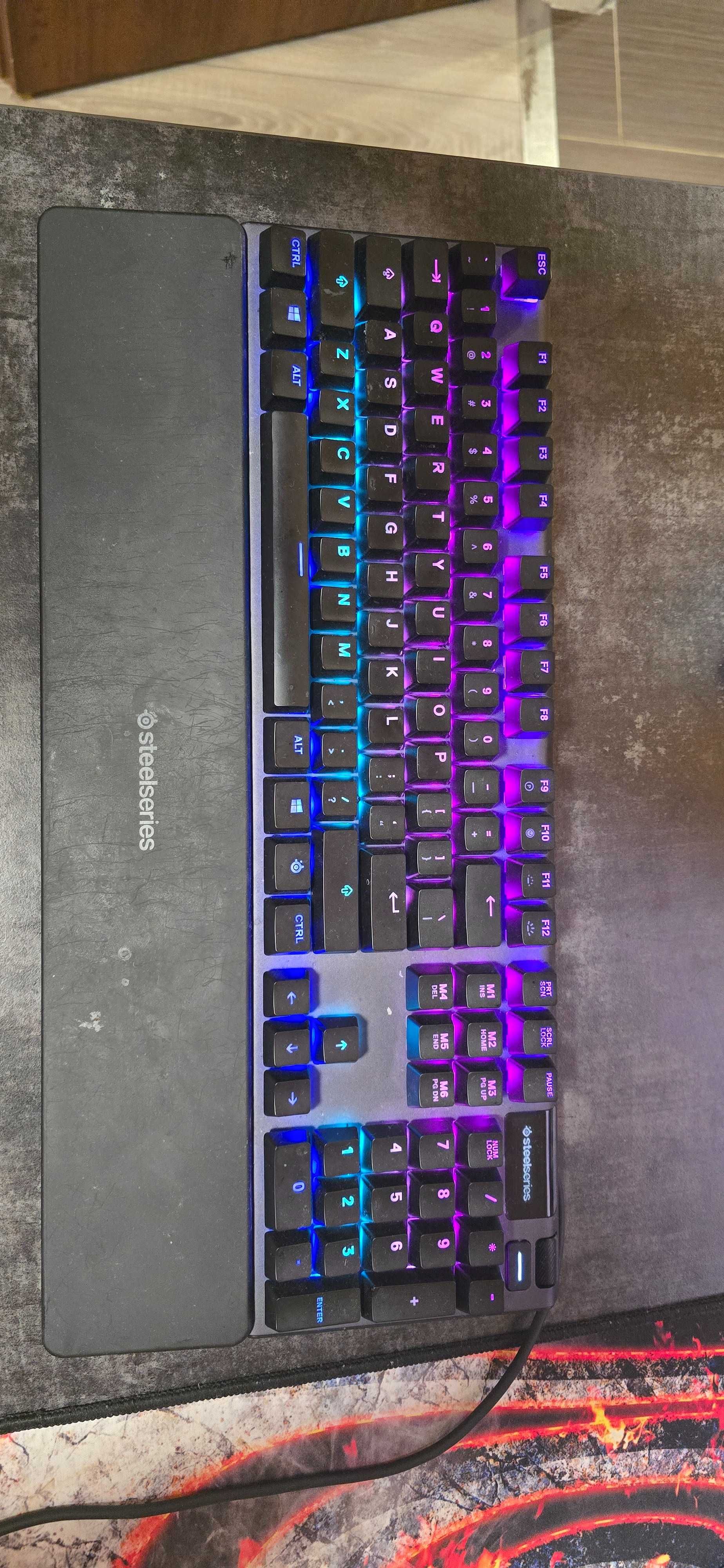 Klawiatura Steelseries apex 5