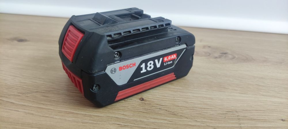 Akumulator Bosch 18v 5ah nowe