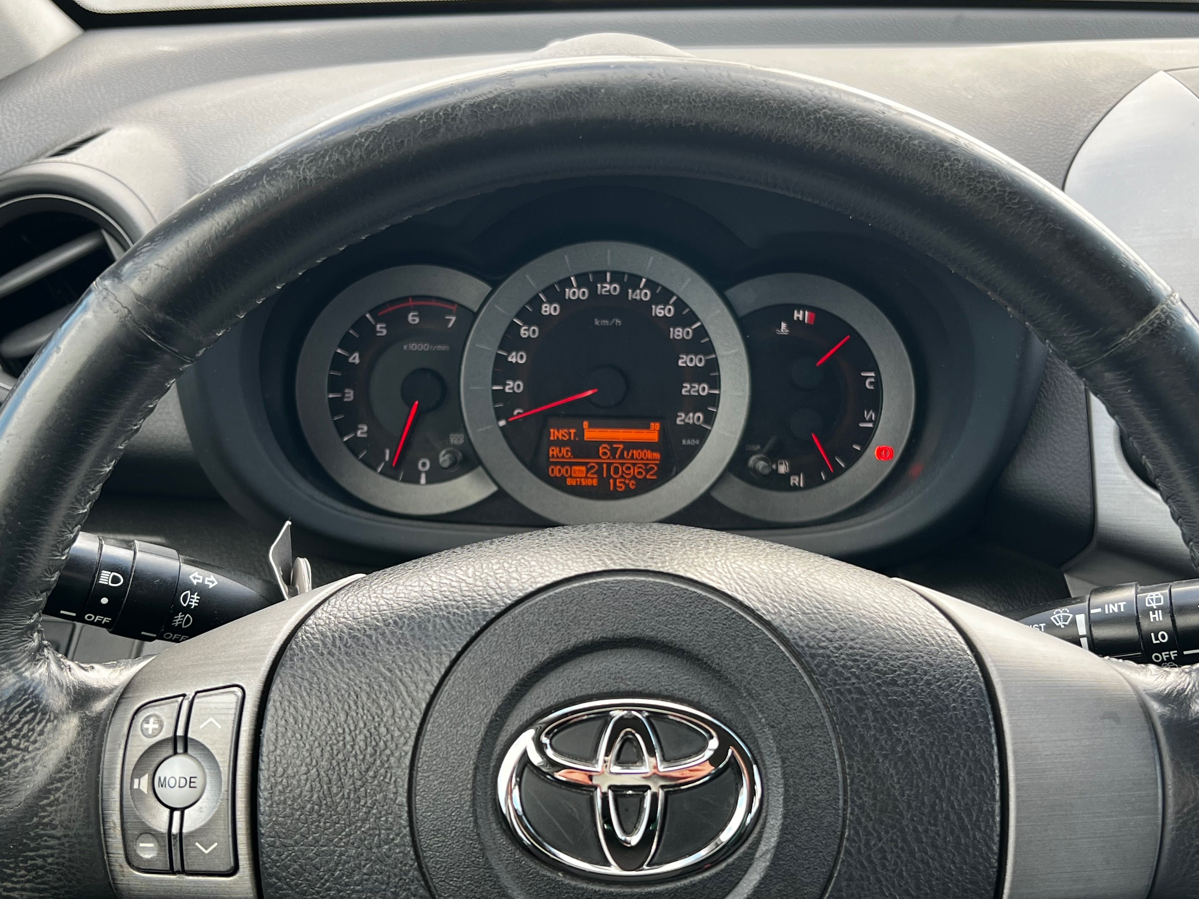 Toyota Rav4 D-4D iuc antigo