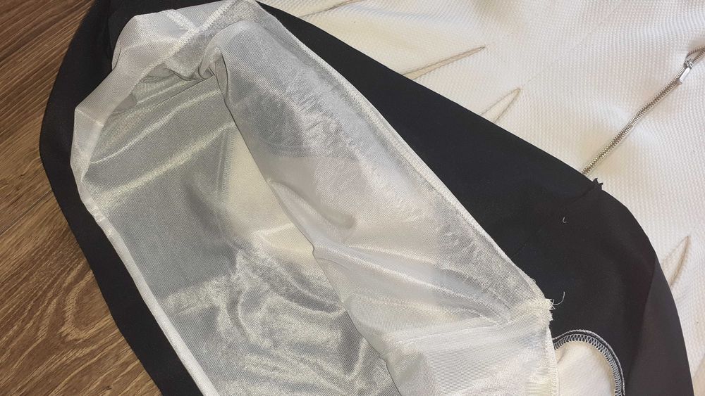 Sukienka ecru Pretty Girl r.L