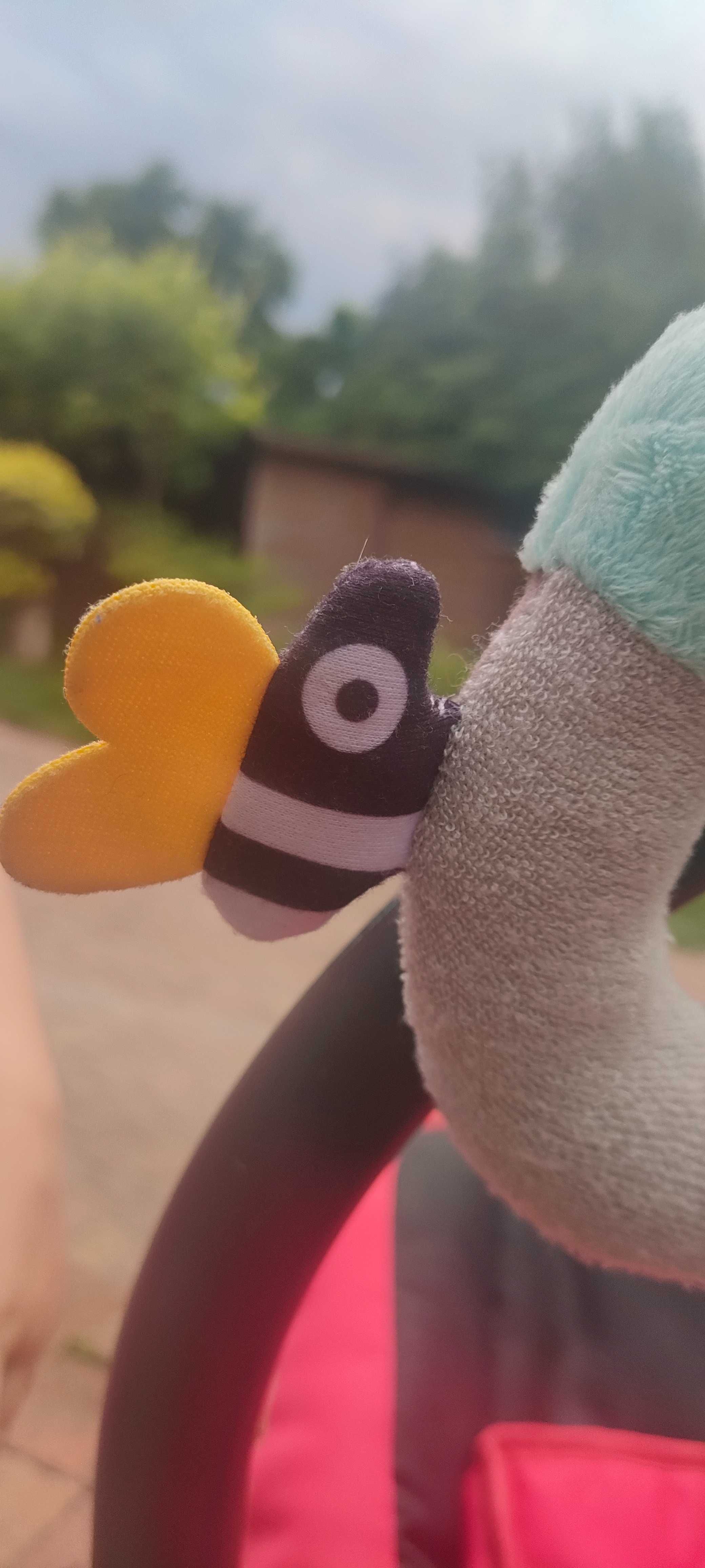 nosidełko Karwala z zawieszką Taf Toys