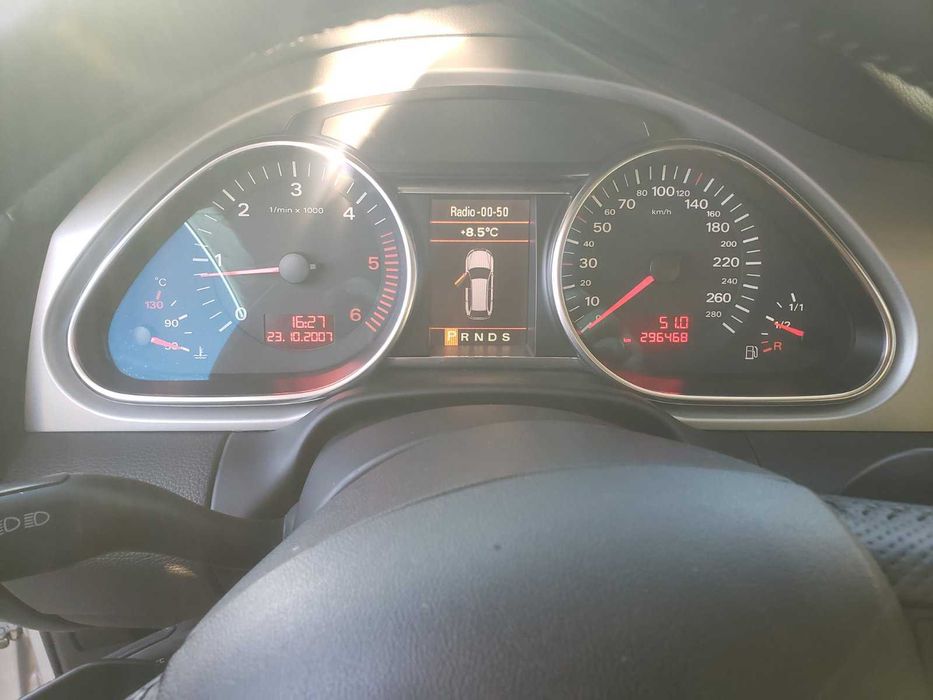 Продам Audi Q7 3.0 дизель