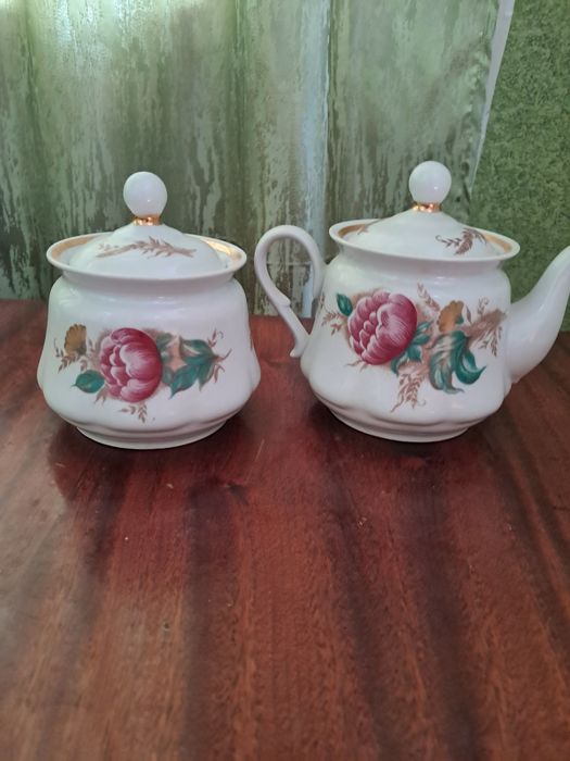 Набір посуду часів СССР