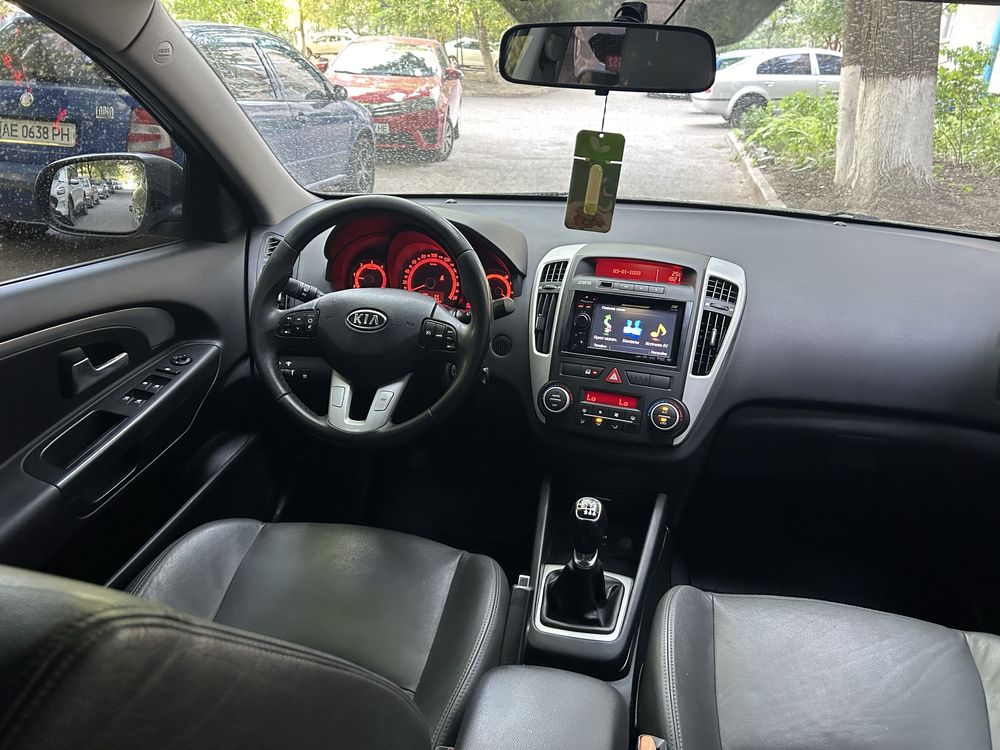 KIA Ceed 1,6 diesel !