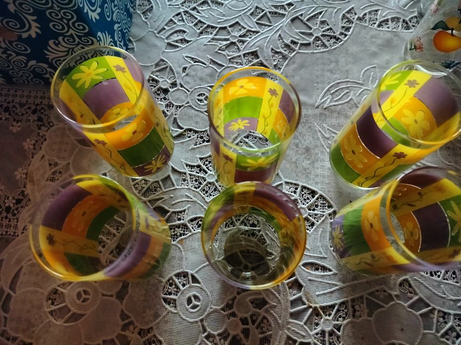 Zestaw 6 szklanek w kwiaty