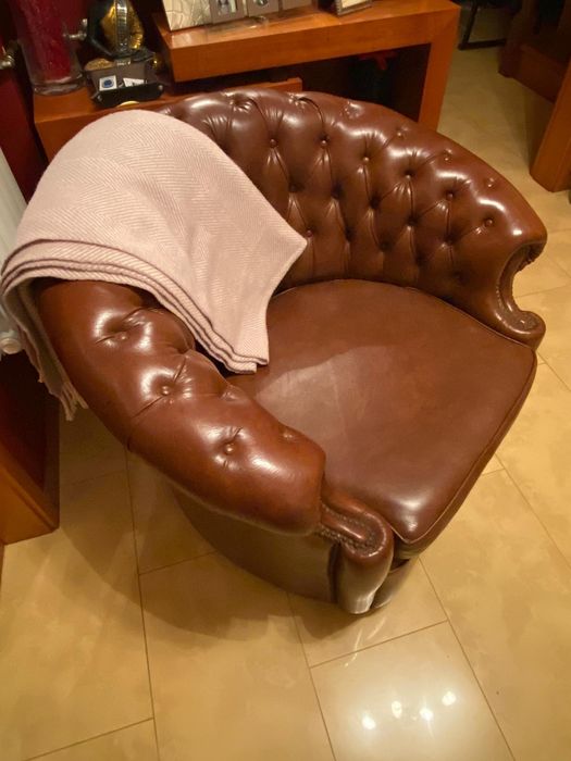 Poltrona toda em Picotiné