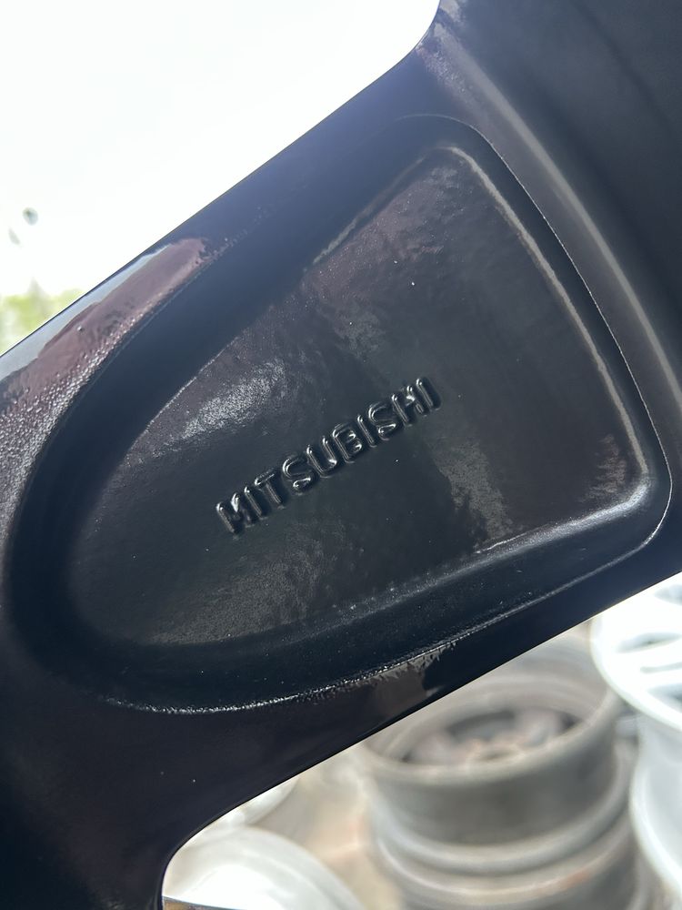 Диски 5/114,3r18 Mitsubishi Мітсубісі