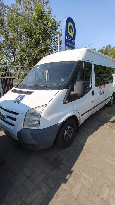 Ford Transit Ford Transit 9 osób - przystosowany do niepełnosprawnych - Uszkodzony
