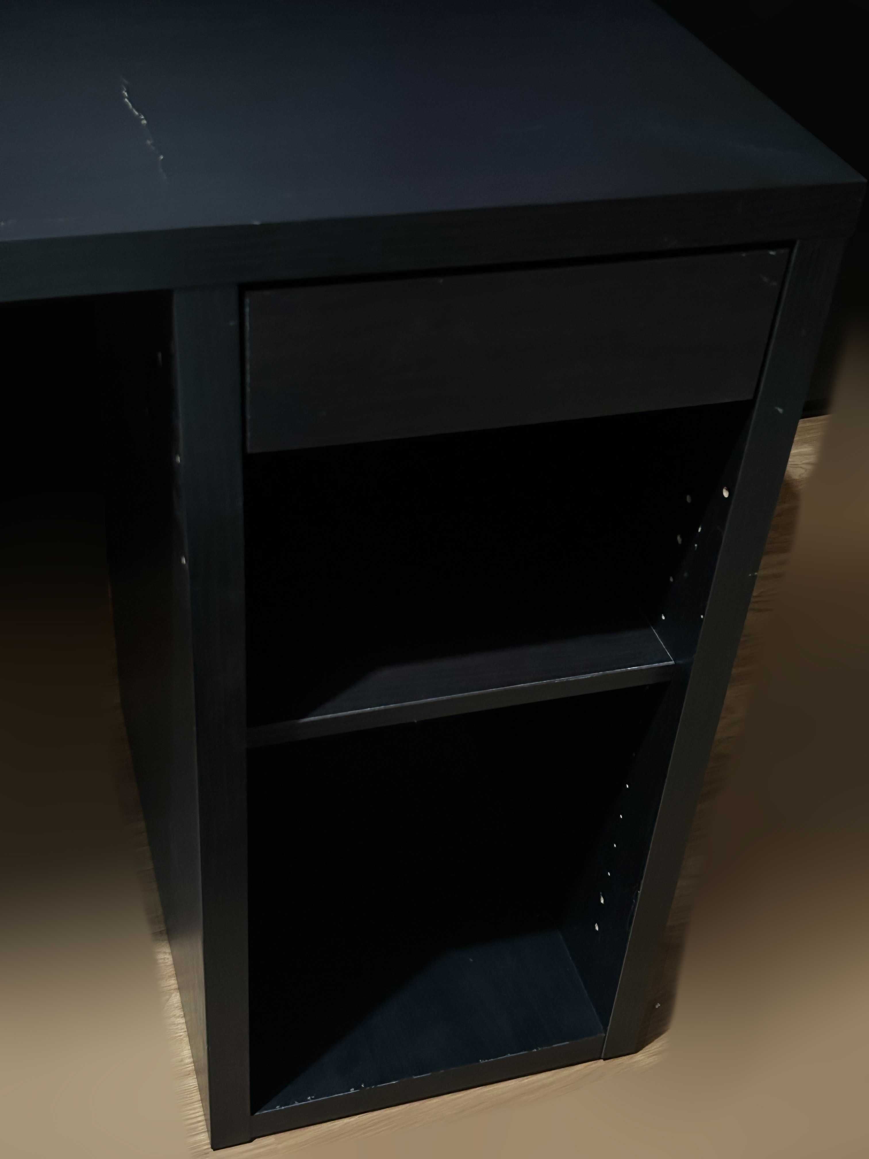 Secretária IKEA com LEDs