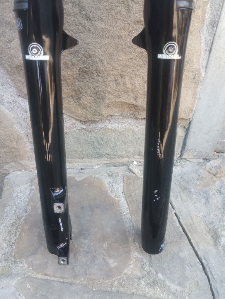 Widelec amortyzator Manitou Axel 26 Fluid Flow