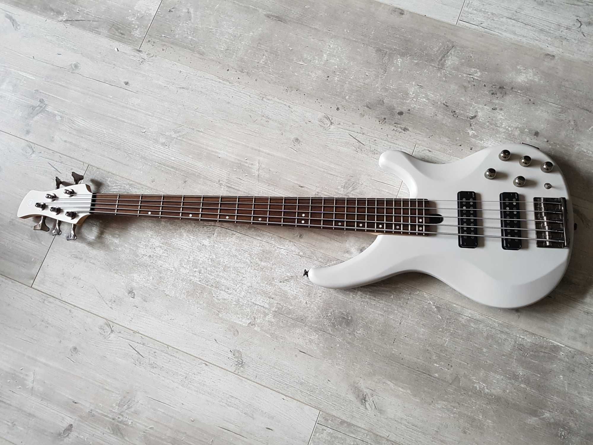 Yamaha TRBX 505 - gitara basowa