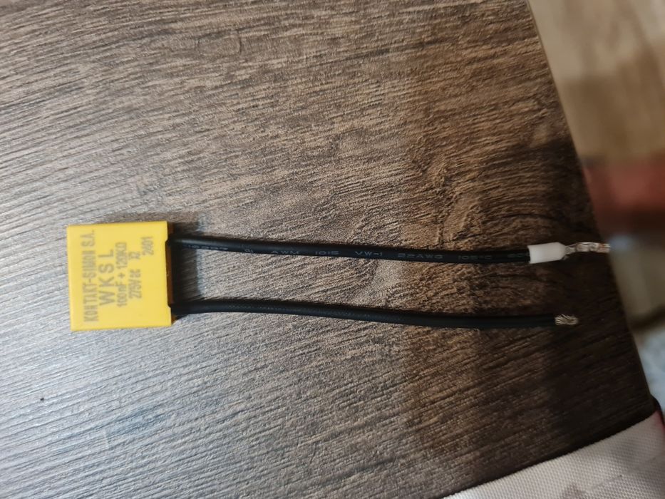 Kondensator adapter LED