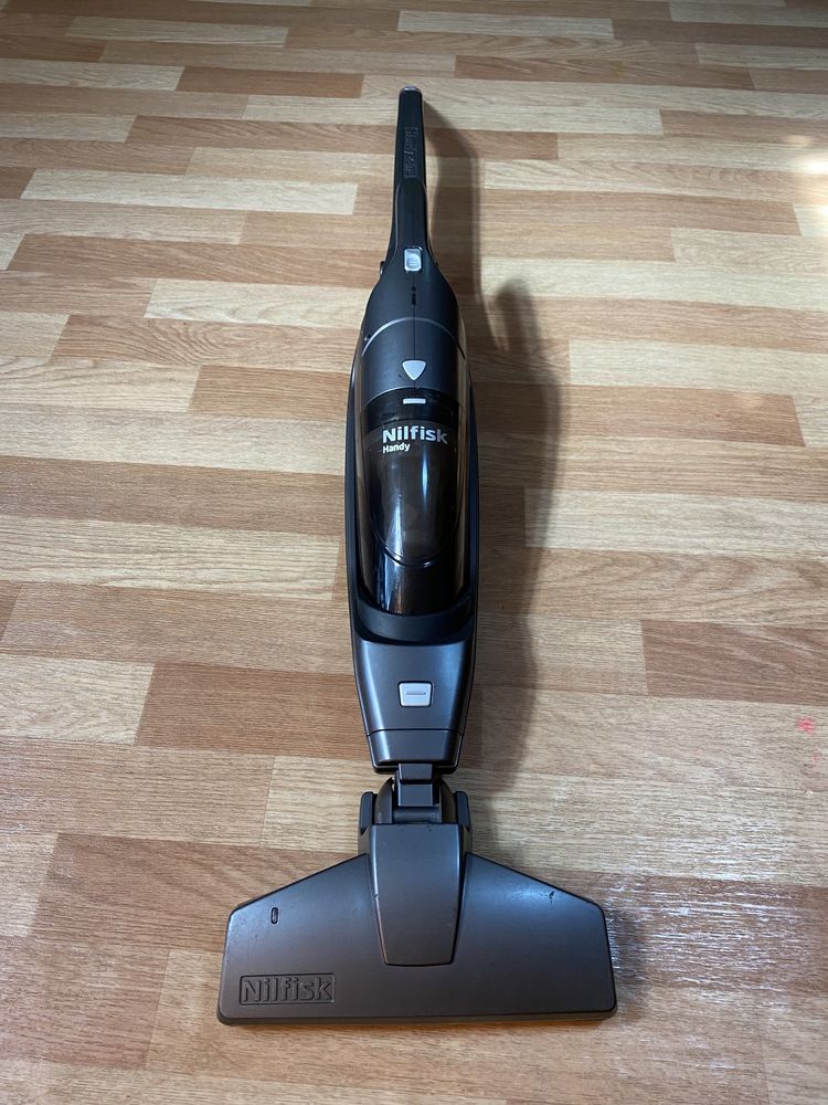 Пилесос Nilfisk Handy 2 in 1