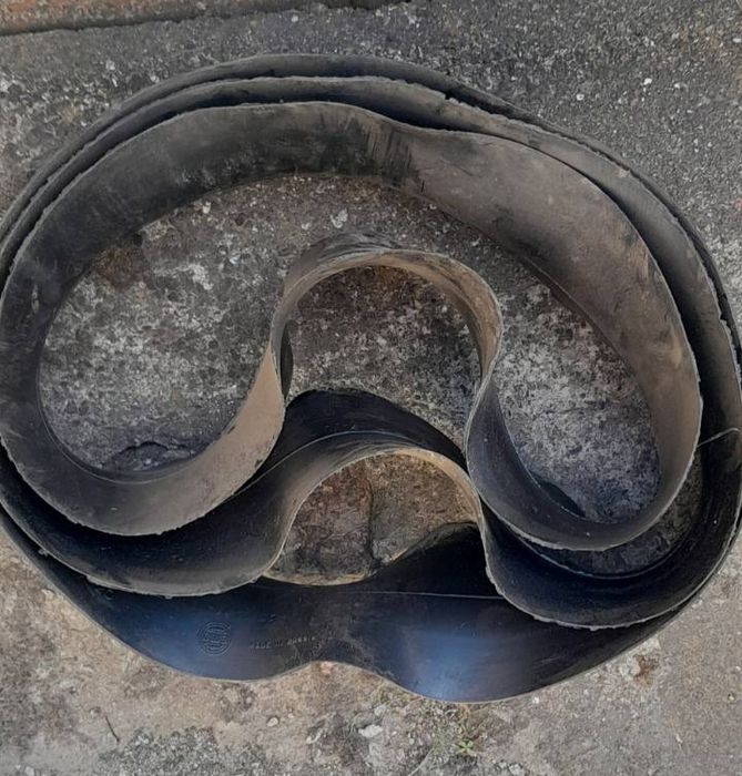 Новий фліпер вузький