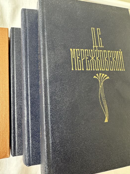 Теодор Драйзер. Есть 12 новых томов