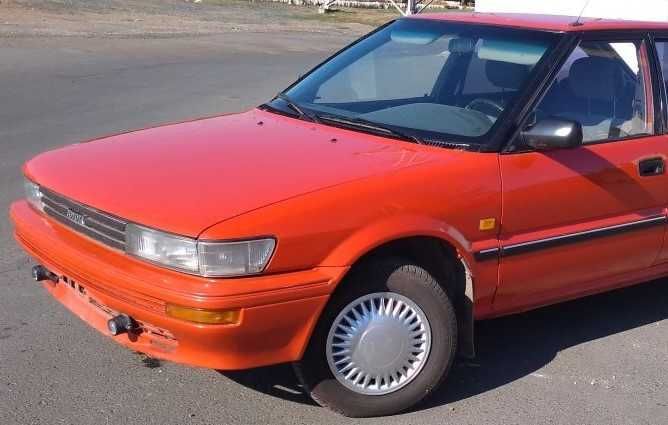 Toyota corolla 1989 рік 1.3 бензин двигун