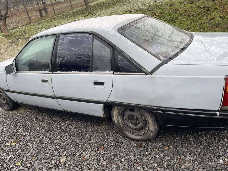 Продам опель омега 1.8