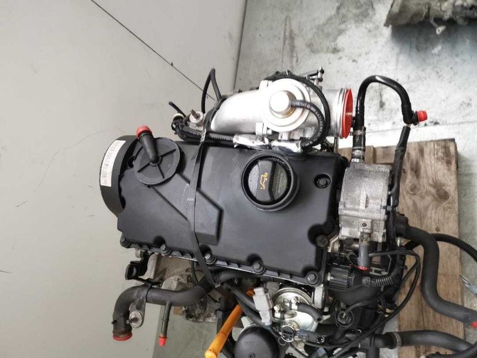 Motor Audi A4 1,9 tdi 130cv     ref: AVF