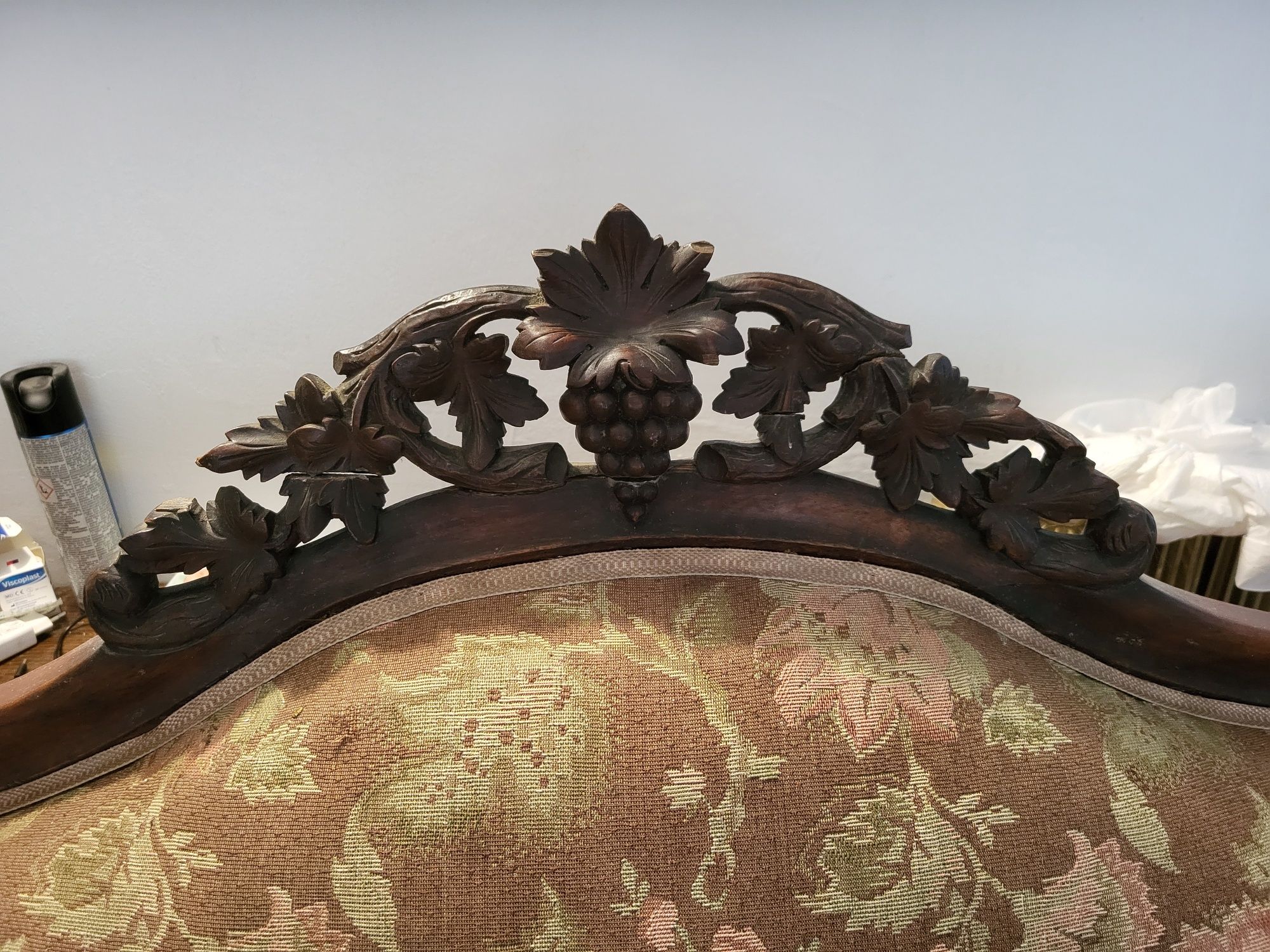 sofa do renowacji