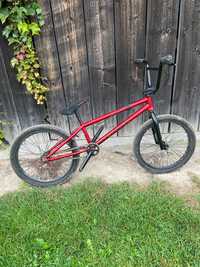 Rower BMX Dartmoor Ozzy 20 Bloody Red