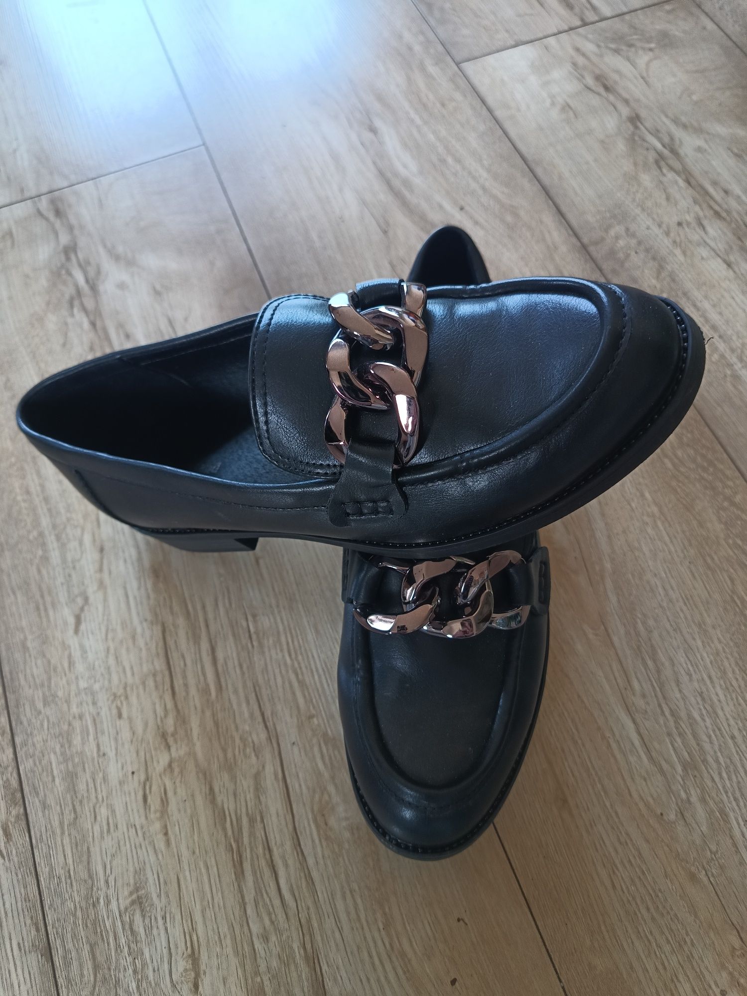 Mokasyny loafersy Graceland buty na wiosnę 40