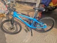 Vendo bicicleta roda 24 em alumínio