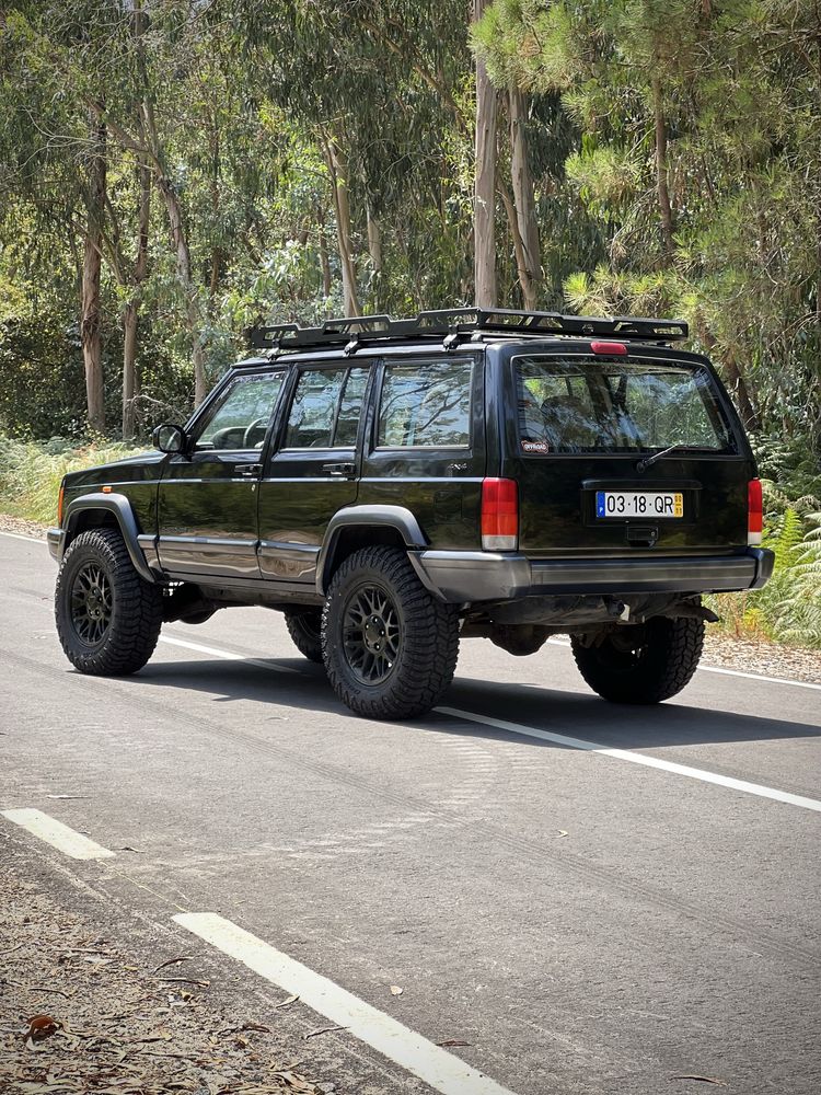 Jeep Cherokee XJ 2.5 TD