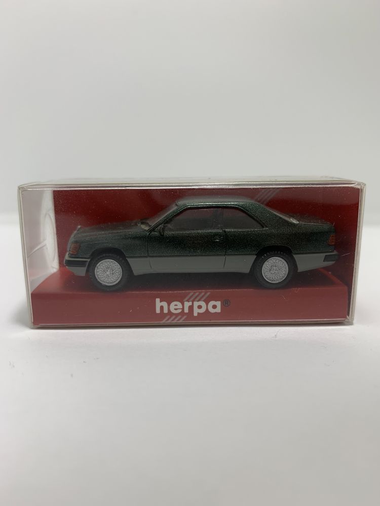 Mercedes 300 CE da Herpa 1/87