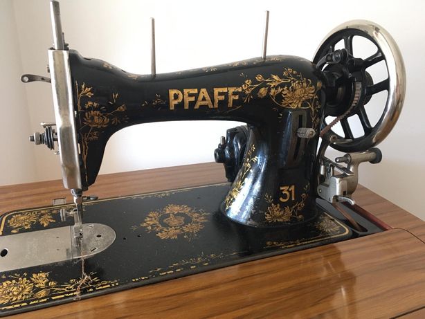 Máquina de costura PFAFF 31
