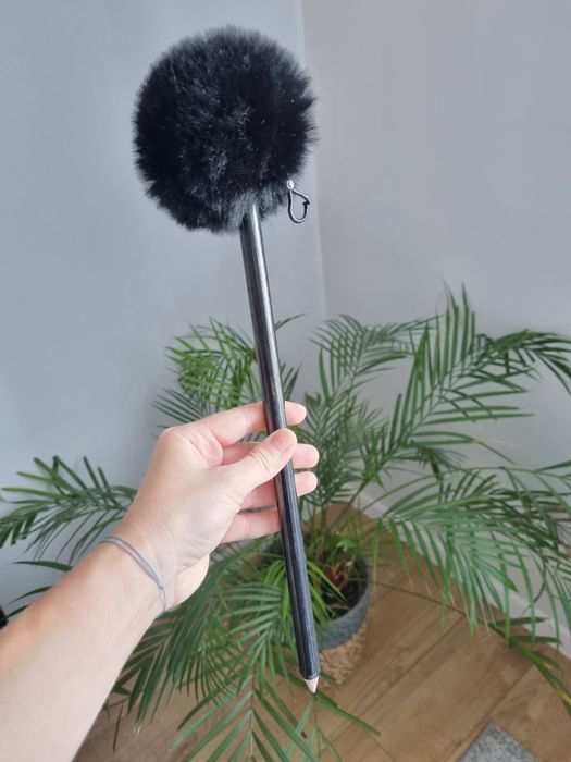 94. Duży ołówek z pluszakiem! Kicik