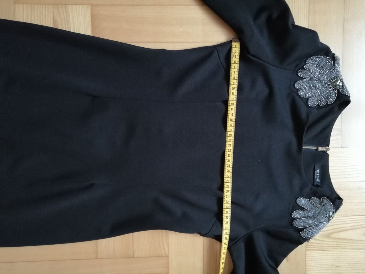 Sukienka mała czarna Freesia Collection rozm. 36 wyprzedaż garderoby