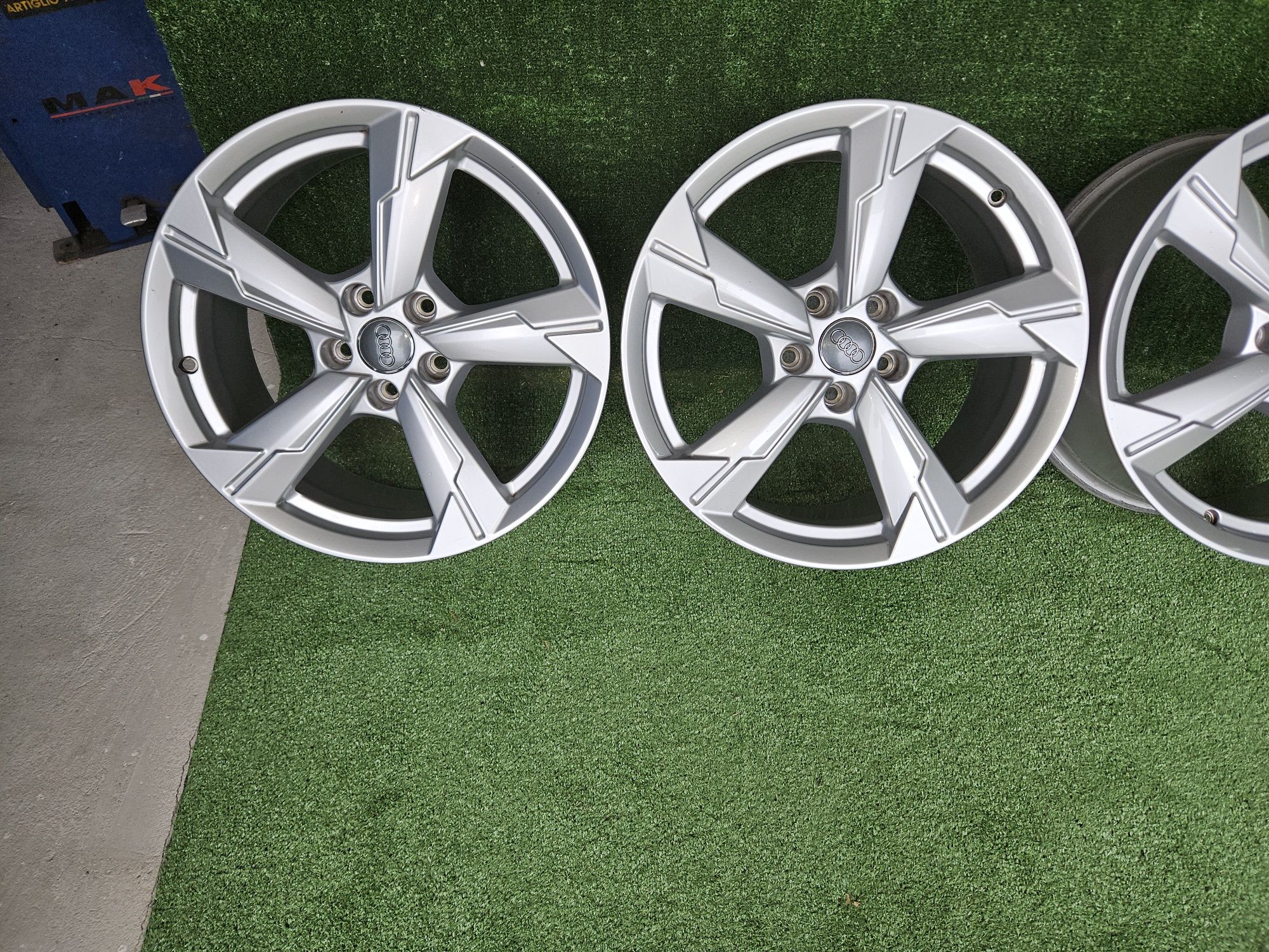 Sprzedam Alufelgi Orginalne Audi 5x112 18 A4 A5 A6 A7 A8 q5 q7