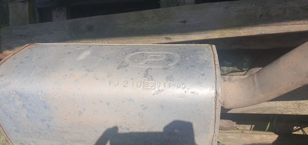 Wydech końcowy i środkowy w203 sedan C200.
