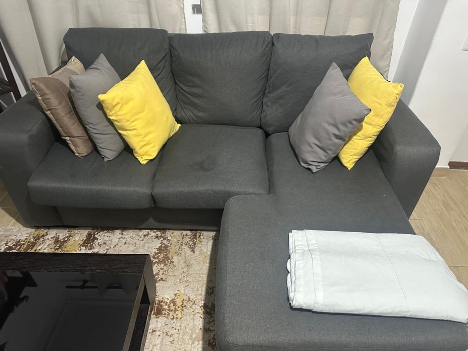 Sofá por 170€ em bom estado