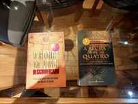 livros Código de da Vinci descodificado / regra dos 4