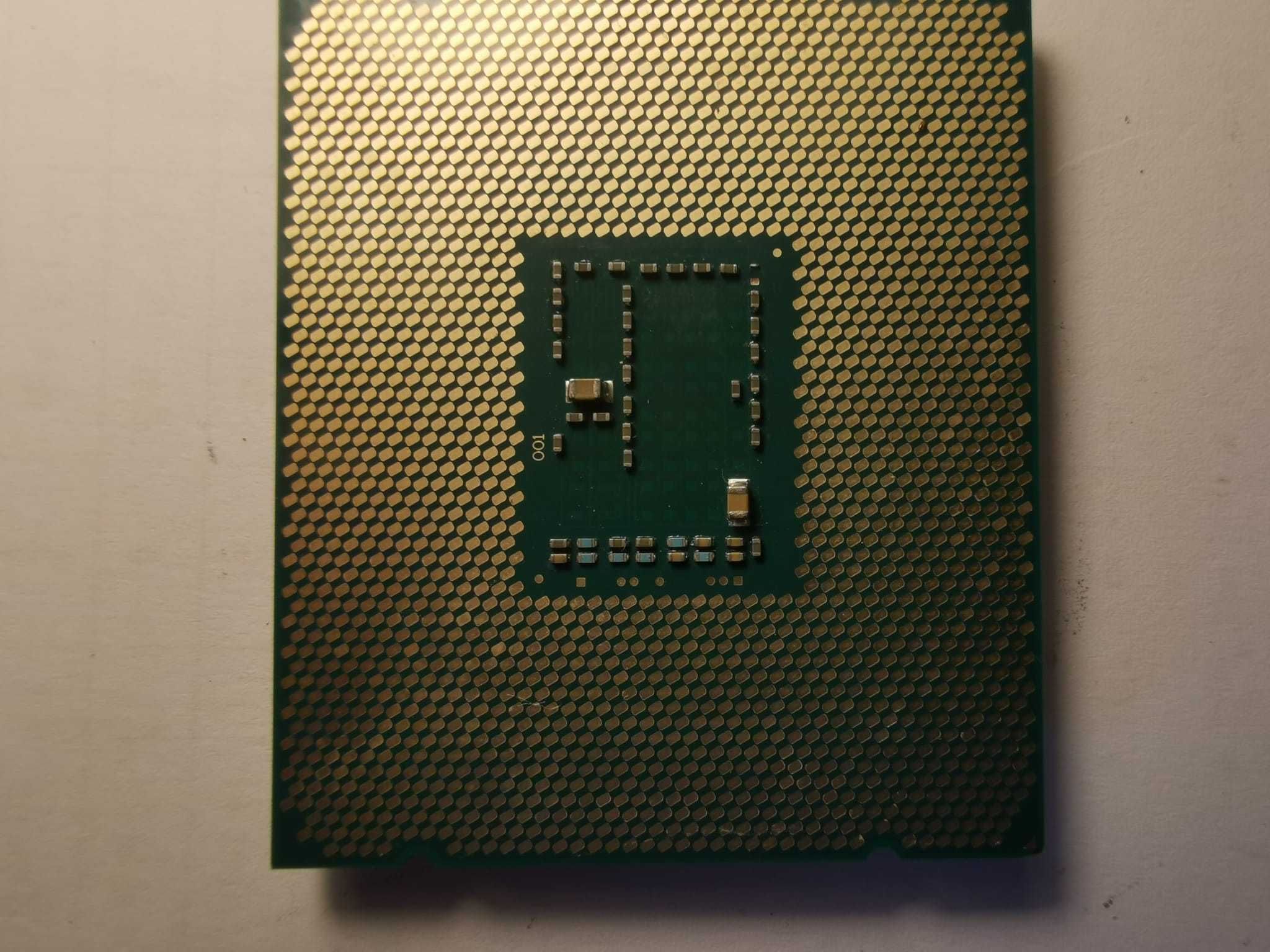 Processador Intel Xeon E5-2673 v3 2.40GHz