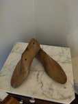 Molde sapatos antigos em madeira.
