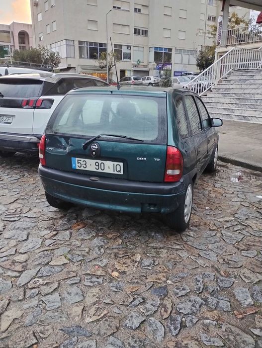 Carro Opel Corsa