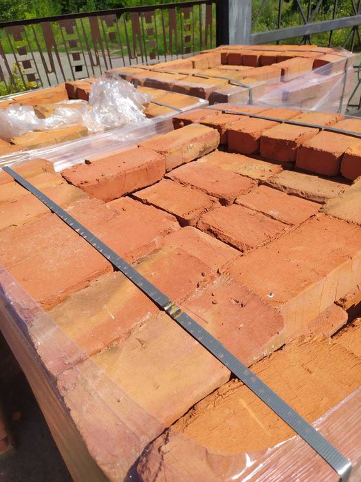 Красный кирпич М-100 (Обожжённый)