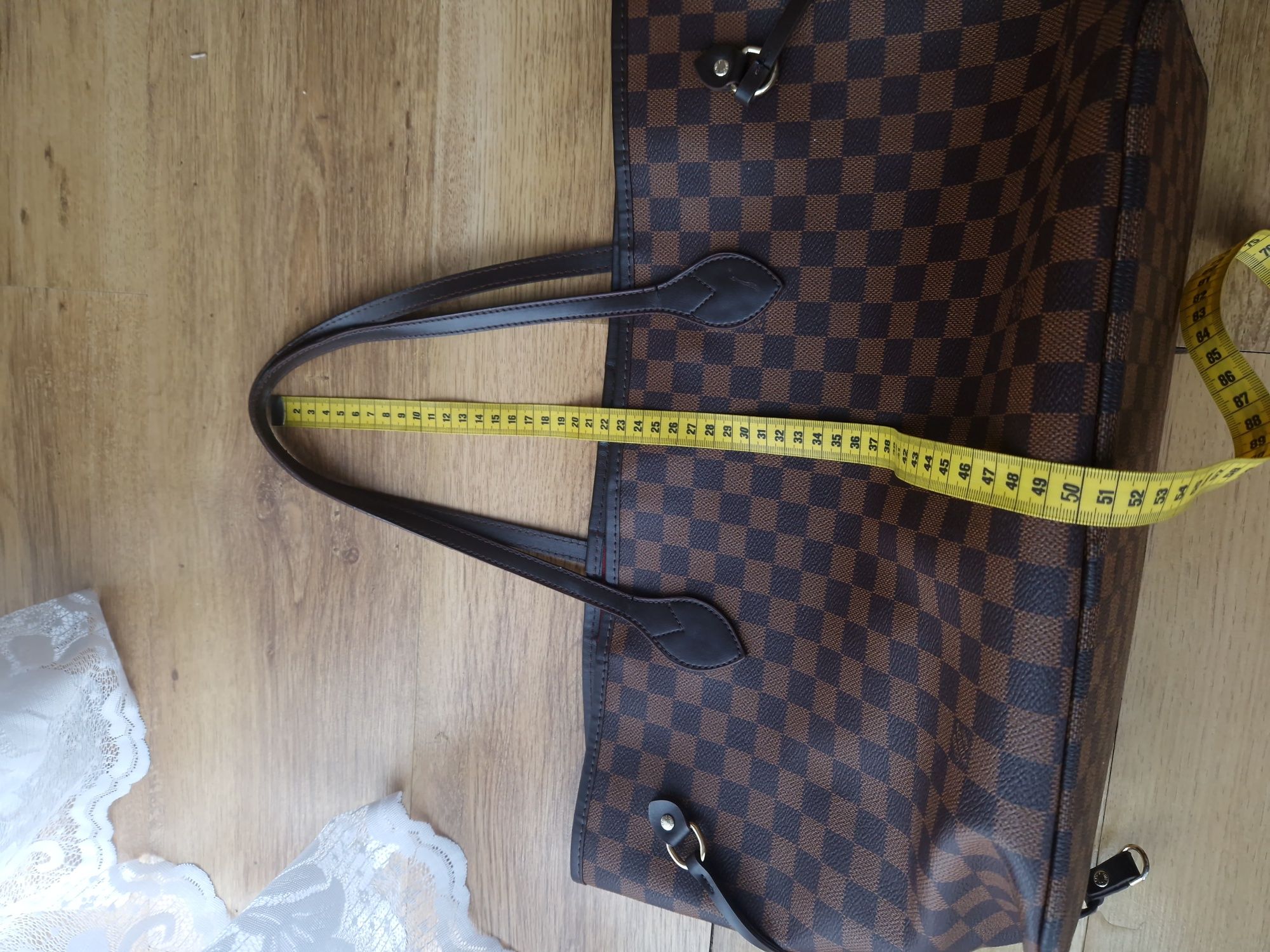 Miejska torebka w stylu Louis Vuitton